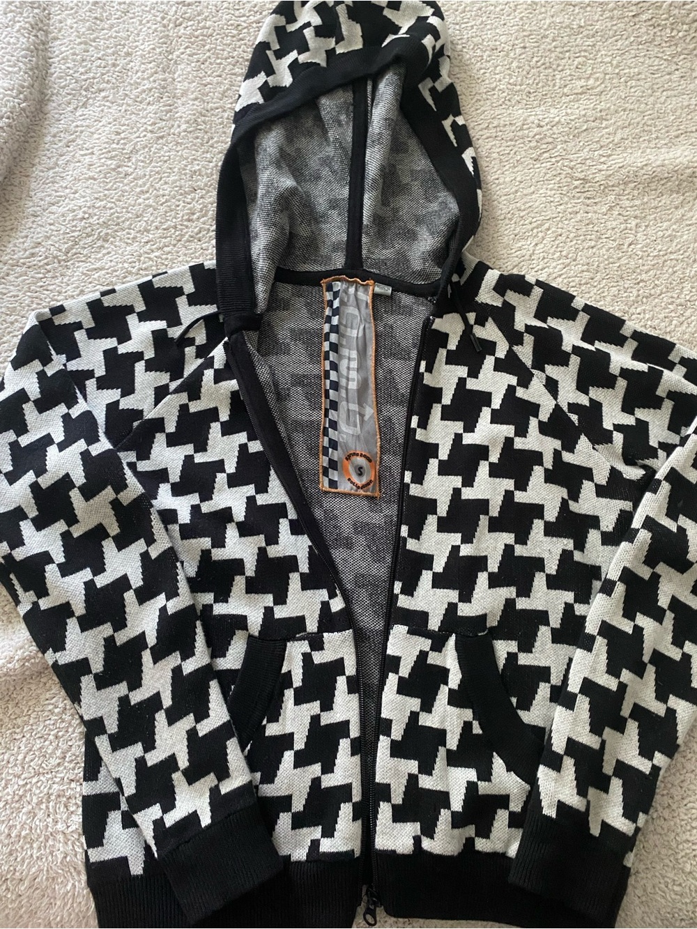 Lamb hoodie Gwen Stefani